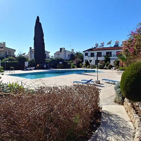 'Chez Antoine' Pool-View 5Min From Sea Lägenhet Paphos Exteriör bild